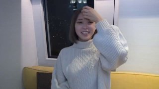 吸血鬼女孩完美露脸极品颜值，特别玩的开的小姐姐，紧致肌肤【完整版看下遍简阶】