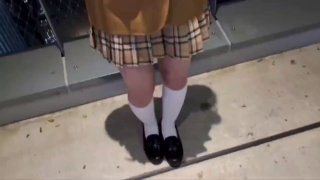 DANDY-838 「採精室でイケメン患者と2人きり！不意打ち射精に驚き精子を採取出来なかった熟年看護師が謝りながら2発目の精液検査を手伝ってくれた」VOL.6 鈴木さん（30）